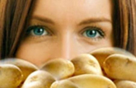 Nyers krumpli a bőrproblémák ellen